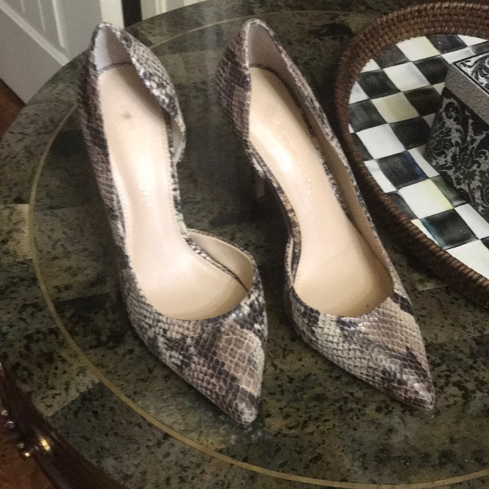 Boston proper Snake skin print heel
